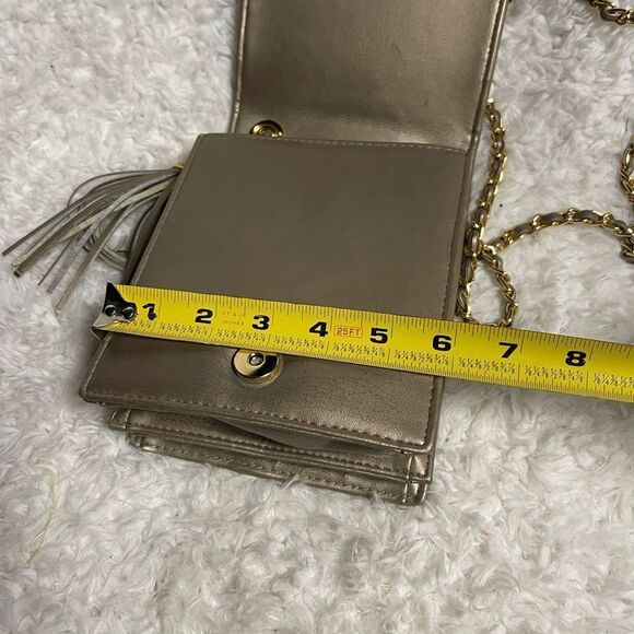 Koschi synthetic Gold Quilted Crossbody Bag - Picture 10 of 13